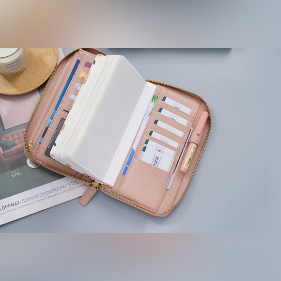 Moterm Zippered Leather Hobonichi Weeks / Weeks Mega Cover Pebbled Dusty Rose - Picture 5 of 6